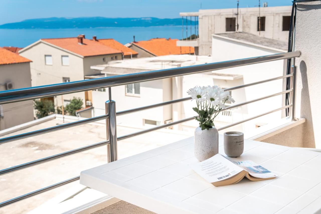 Apartments And Rooms Vuleta, Close To The Beach Makarska Exterior foto